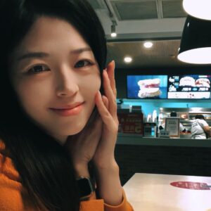 Picture of Lili Zhang